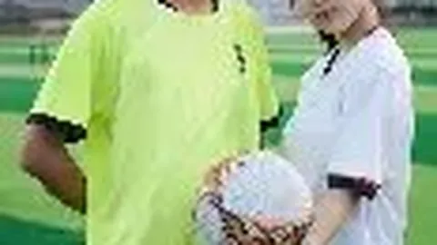 范冰冰助阵好友生日宴，美颜过度现“蛇精”妆容